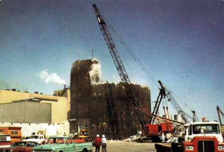 Demolition of a Reactor Containment Building